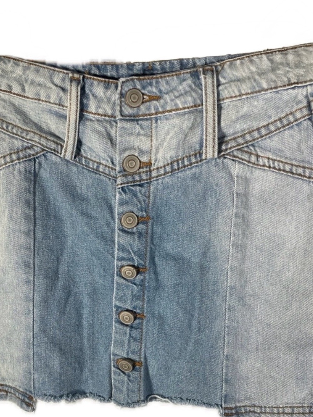 Emory Park button down jean skirt. Contrasting light and darker blue jean color.
